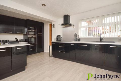 138 Maidavale Crescent, Coventry, CV3 6GD