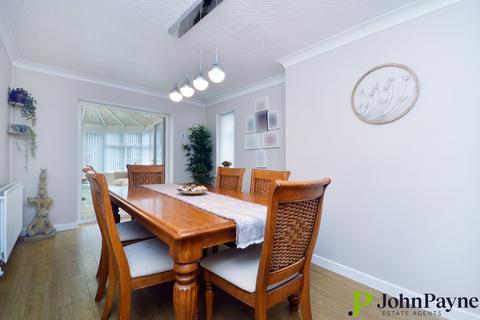138 Maidavale Crescent, Coventry, CV3 6GD