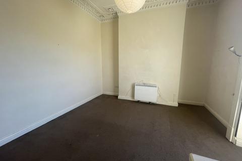 Studio to rent, Evesham Road, Cheltenham GL52