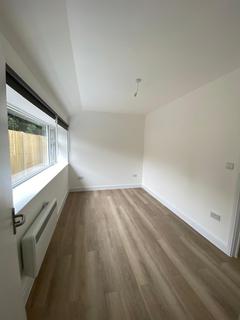 Property to rent, Camberwell Road, London SE5