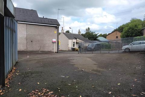 Mixed use to rent, Hopkins Brae, Glasgow