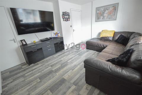 2 bedroom terraced house for sale, Lopham Street, Sheffield, S3