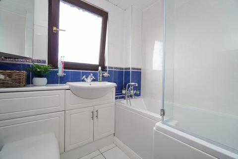49 Broughton Road, Glasgow, G23 5HL