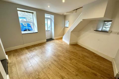 5 Aberwnion Terrace, Dolgellau, LL40 1BN