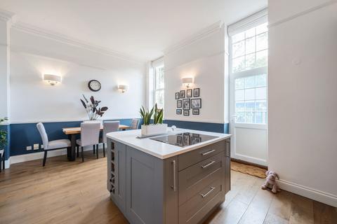 30 Brigade Place, Caterham, CR3 5ZU