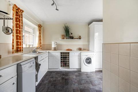 14 Spencer Road, Caterham, CR3 5LA