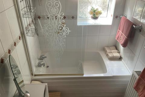 19 Albert Road, Rochester, ME1 3DG
