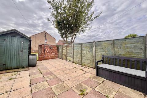 2 bedroom terraced house for sale, Watling Close, Caister-on-Sea