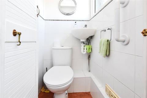 25 Cumberland Drive, Bexleyheath, DA7 5LA