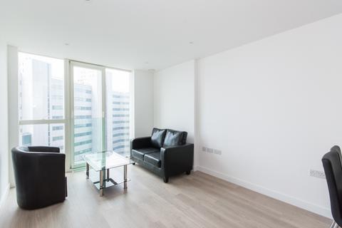 1 bedroom apartment to rent, Pinnacle Apartments, Saffron Square, Croydon CR0