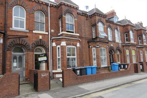 1 bedroom flat to rent, Peel St, HULL, HU3 1QR