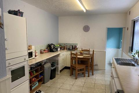 1 bedroom flat to rent, Peel St, HULL, HU3 1QR