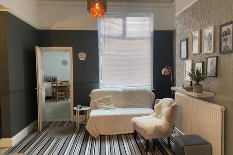 1 bedroom flat to rent, Peel St, HULL, HU3 1QR