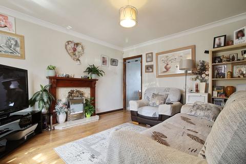 2 bedroom terraced house for sale, Clipstone Avenue, Sutton-in-ashfield NG17