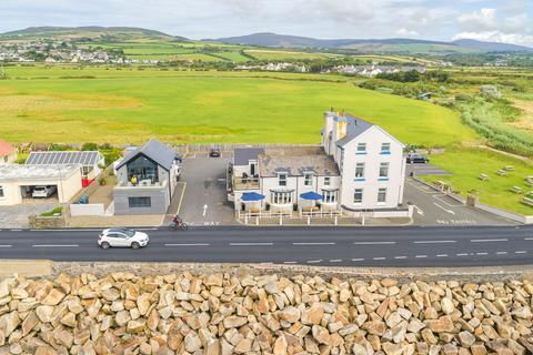 Hotel for sale, Shore Hotel, Shore Road (Gansey), Port St Mary