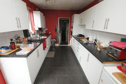 3 bedroom semi-detached house for sale, Newnham Drive, Ellesmere Port, Cheshire. CH65