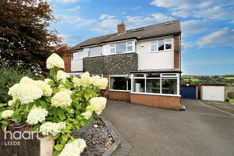 4 bedroom semi-detached house for sale, Moseley Wood Walk, Cookridge