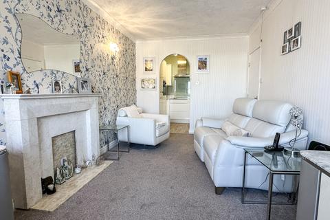 1 bedroom flat for sale, Sandringham Lodge, Thornton-Cleveleys FY5