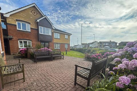 1 bedroom flat for sale, Sandringham Lodge, Thornton-Cleveleys FY5