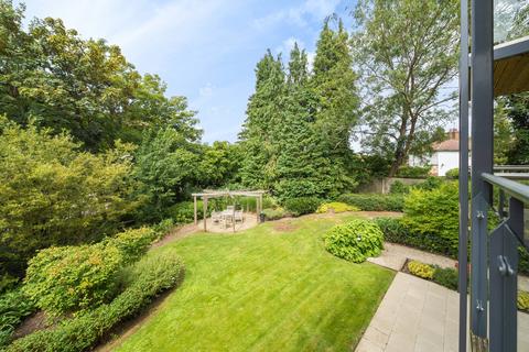 2 bedroom retirement property for sale, Ockford Road, Godalming, Surrey, GU7