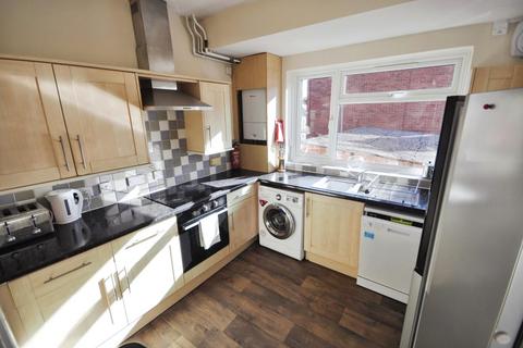 5 bedroom terraced house for sale, Mount Pleasant Road, Exeter, EX4 7AD