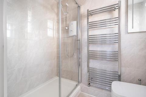 6 Halewood, Bracknell, RG12 8XB