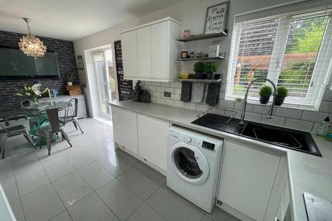 27 Herbert Thomas Way, Birchgrove, Swansea, SA7 0HG