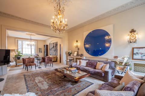 undefined, Regent's Park, NW1