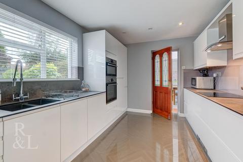 4 bedroom detached house for sale, Kenmore Crescent, Coalville