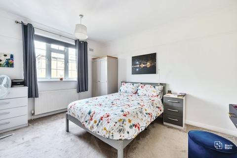 30, Cecil Court Addiscombe Road, Croydon, CR0 6SN