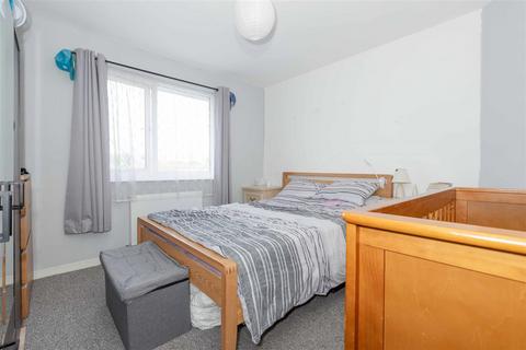 5 Franklin Road, Worthing, BN13 2PG