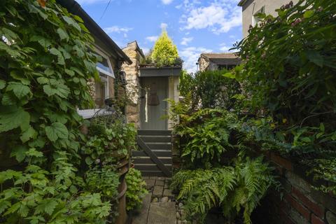 2 bedroom terraced house for sale, North Church Street, Bakewell