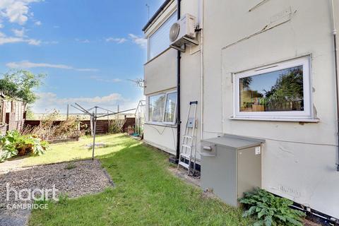 2 bedroom maisonette for sale, Hatherdene Close, Cambridge