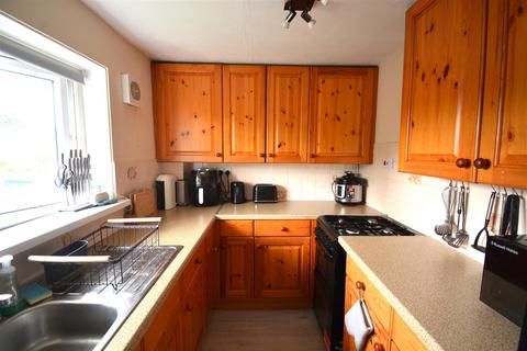 16 Guernsey Close, Hounslow, TW5 0PQ