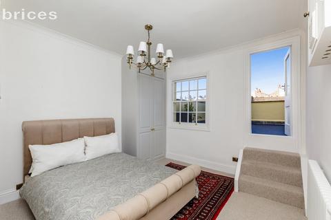 2 bedroom flat for sale, Brunswick Square, Hove, BN3