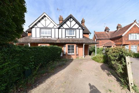 2 bedroom semi-detached house for sale, Whitethorn Todds, Green, Stevenage