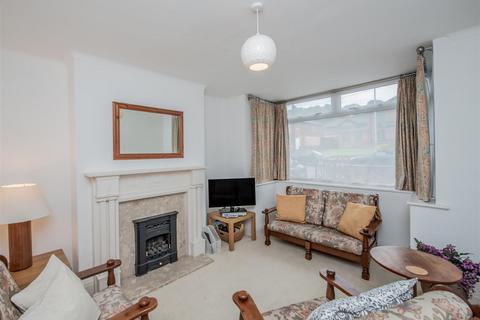 2 bedroom terraced house for sale, Lower Wortley Road, Wortley, Leeds