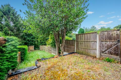 2 bedroom terraced house for sale, Lower Wortley Road, Wortley, Leeds