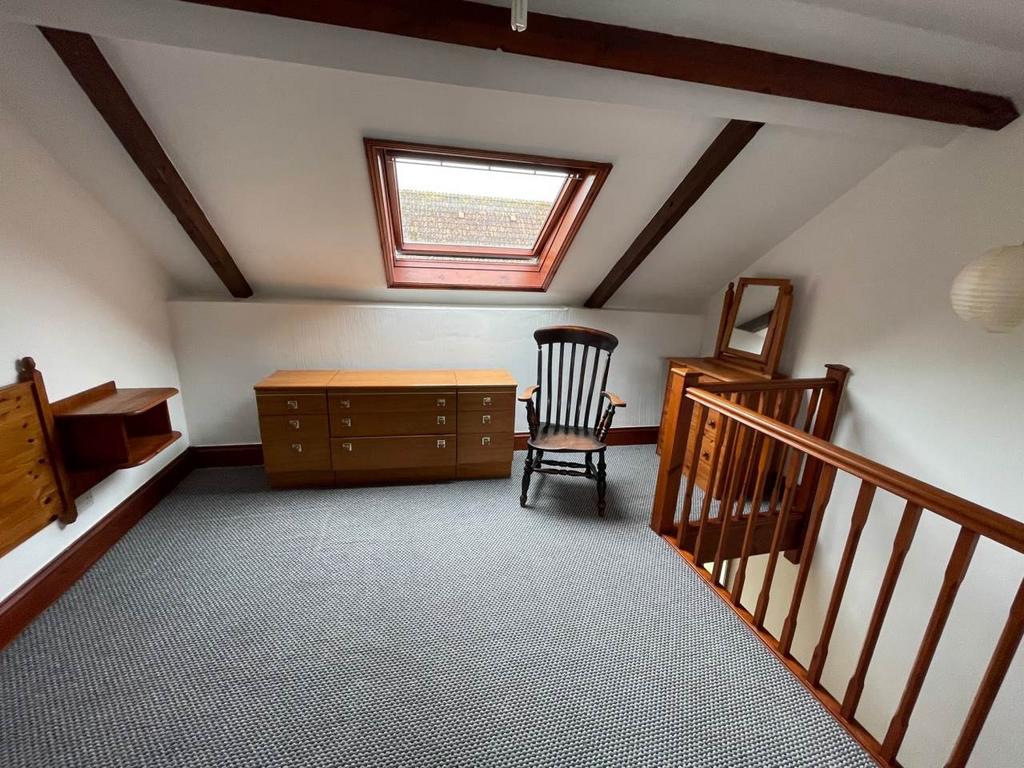 Cottage 2 ivy house