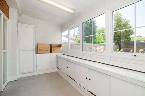177 Stanley Road, Teddington, TW11 8UF