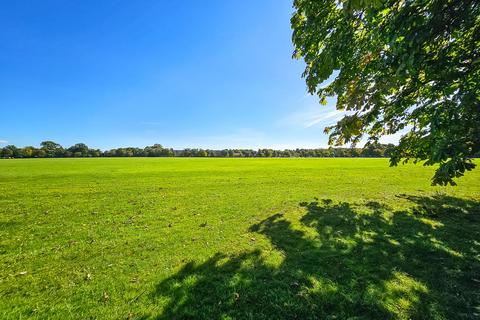 3 bedroom apartment for sale, York Place, Harrogate, HG1