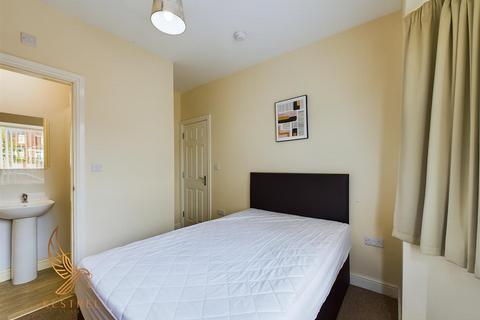 Property to rent, Samuel Street, Doncaster DN4