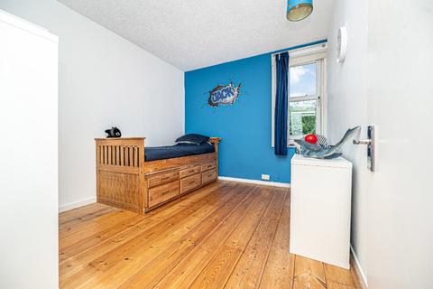 24 Morison Gardens, South Queensferry, EH30 9RJ