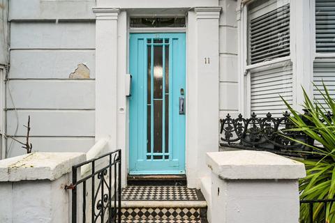 Flat 3, 11 Norfolk Road, Brighton, BN1 3AA