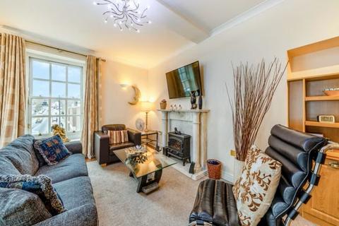 2 bedroom apartment for sale, St. Andrews Court, New Elvet, Durham, DH1