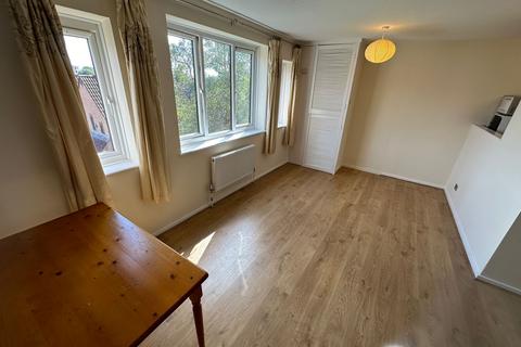 undefined, Amsterdam Road, London Yard, London, E14