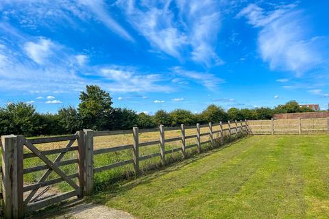 2 bedroom barn conversion for sale, Sheering Lower Road, Sheering