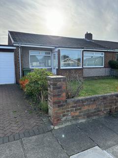 2 bedroom semi-detached bungalow to rent, Grasmere, Birtley DH3