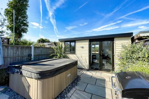 101 New Road, Great Wakering, Southend-on-sea, SS3 0AR