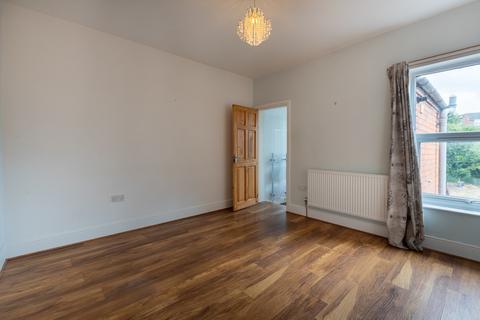 38 Shrubbery Road, Worcester, WR1 1QR